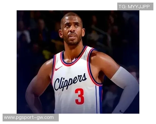 保罗求职未果引热议苏群分析NBA冠军争夺战形势复杂难以预测